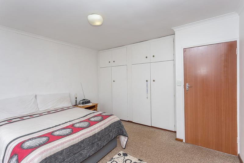 3 Bedroom Property for Sale in Waves Edge Western Cape